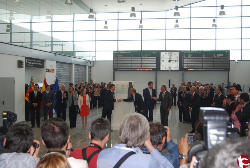 La Diputación de Alicante mantiene el compromiso de construir los accesos a la estación AVE de Villena por Santa Eulalia