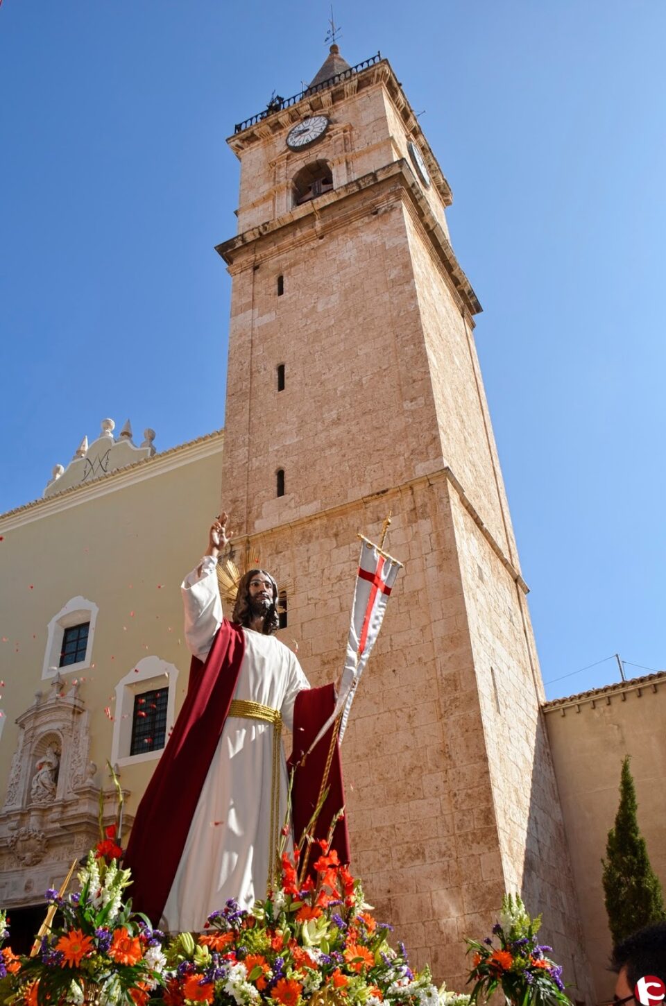 Video de la Procesión del Cristo Resucitado en el Domingo de Resurrección