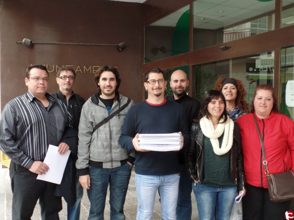 Sí se puede Petrer consigue las firmas necesarias para poder concurrir a las elecciones municipales