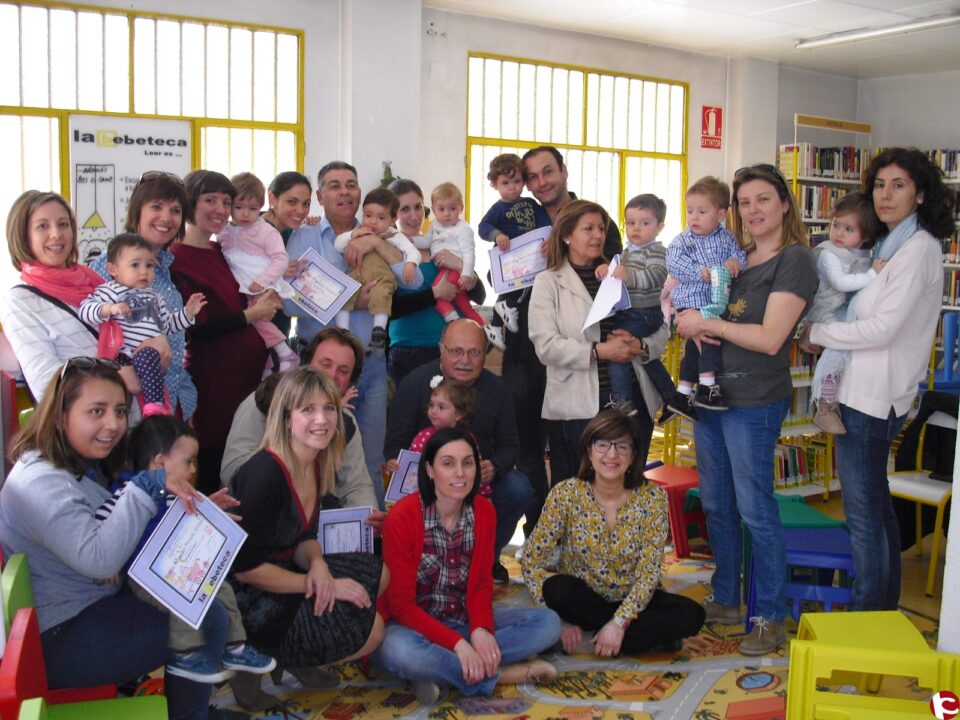 Primavera de balbuceos en las Bibliotecas de Villena