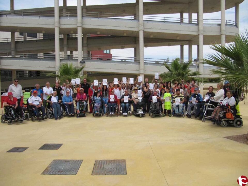 Visitamos las instalaciones de COCEMFE