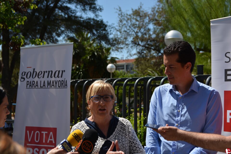 El PSOE inicia la campaña en las Trescientas con la ilusión del cambio