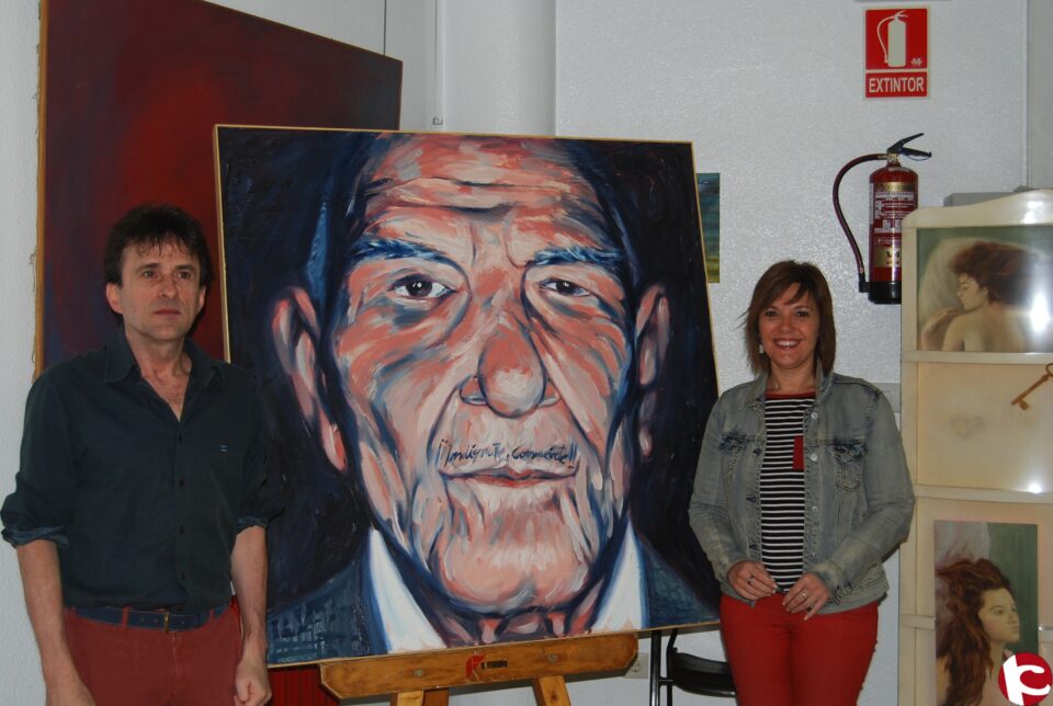 El pintor villenense Miguel Ángel Escoin dona una de sus obras al Ayuntamiento de Villena