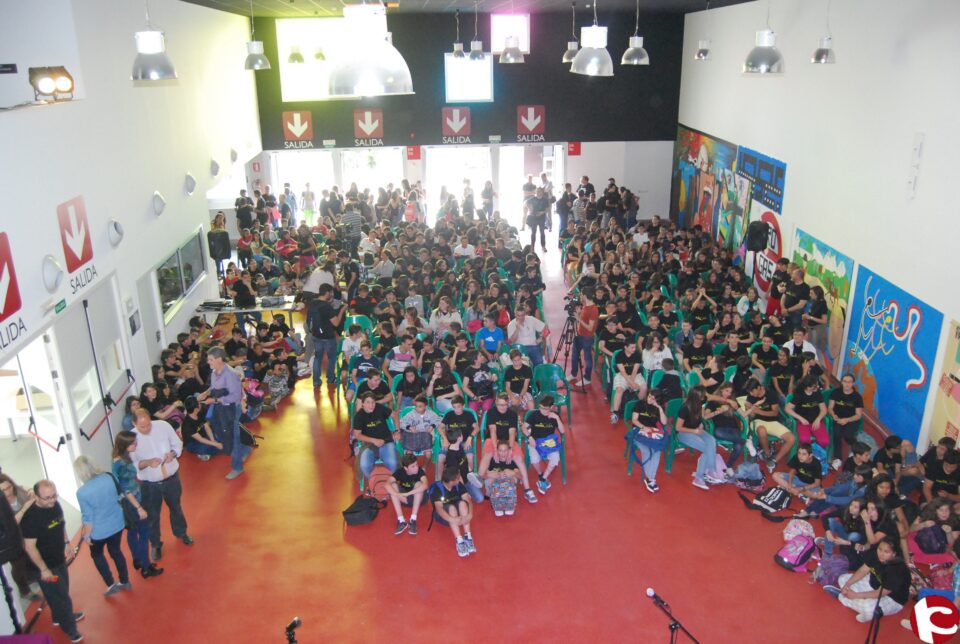 El Certamen Imagina 2015...¡sonríe! se celebrará los días 29 y 30 de mayo en el Espacio Joven de Villena