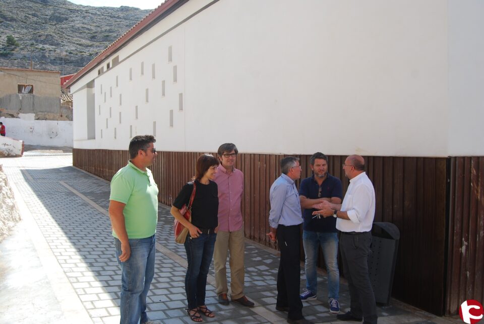 Finalizadas las obras de reurbanización del entorno de Colache