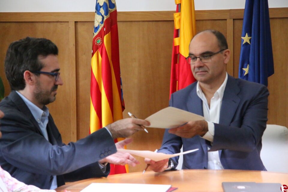 La colaboración entre la UA y la Fundación Manuel Peláez se amplía a los cursos de verano Rafael Altamira