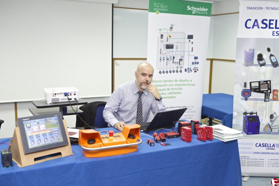 Amparo Navarro avanza