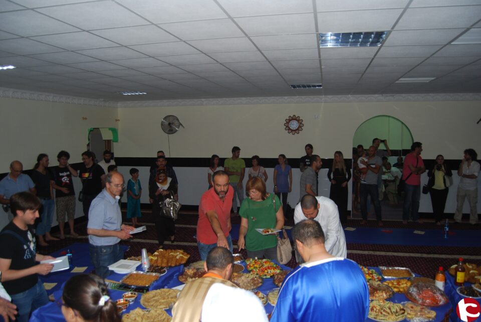 Un acercamiento al Islam abre la IV Semana del Mestizaje en Villena