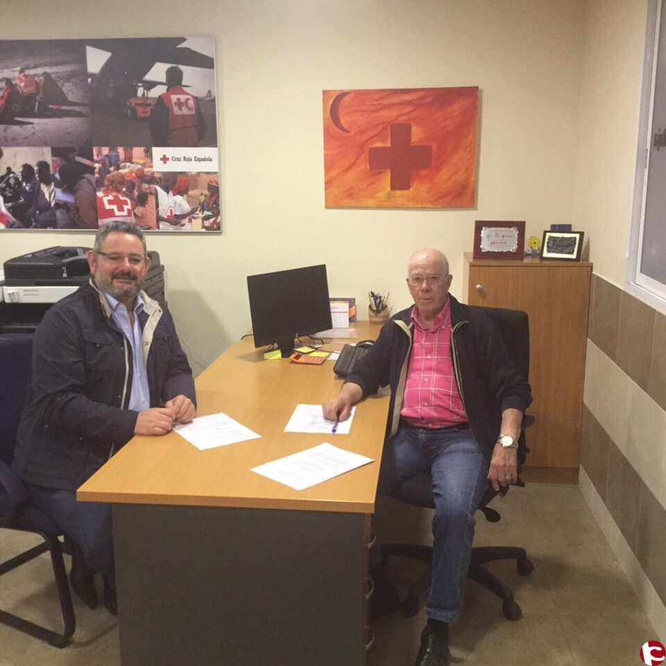 Convenio de Cruz Roja con la Comparsa de Moros Nuevos