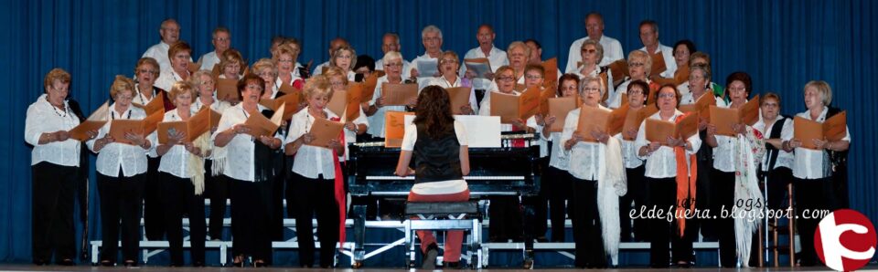 Concierto de la Coral Elda Canta en el Teatro Castelar
