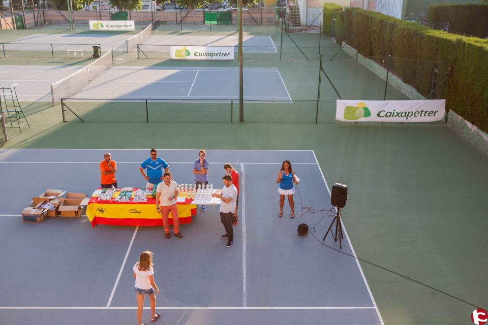 Éxito del Torneo de Tenis Caixapetrer