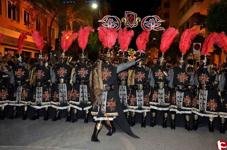 José Vicente Arnedo Lázaro: "LA ORDEN DEL TEMPLE: UN NUEVO ESTILO EMPRESARIAL PARA EL FUTURO DE LAS ESCUADRAS ESPECIALES PIRATAS Y CRISTIANAS"