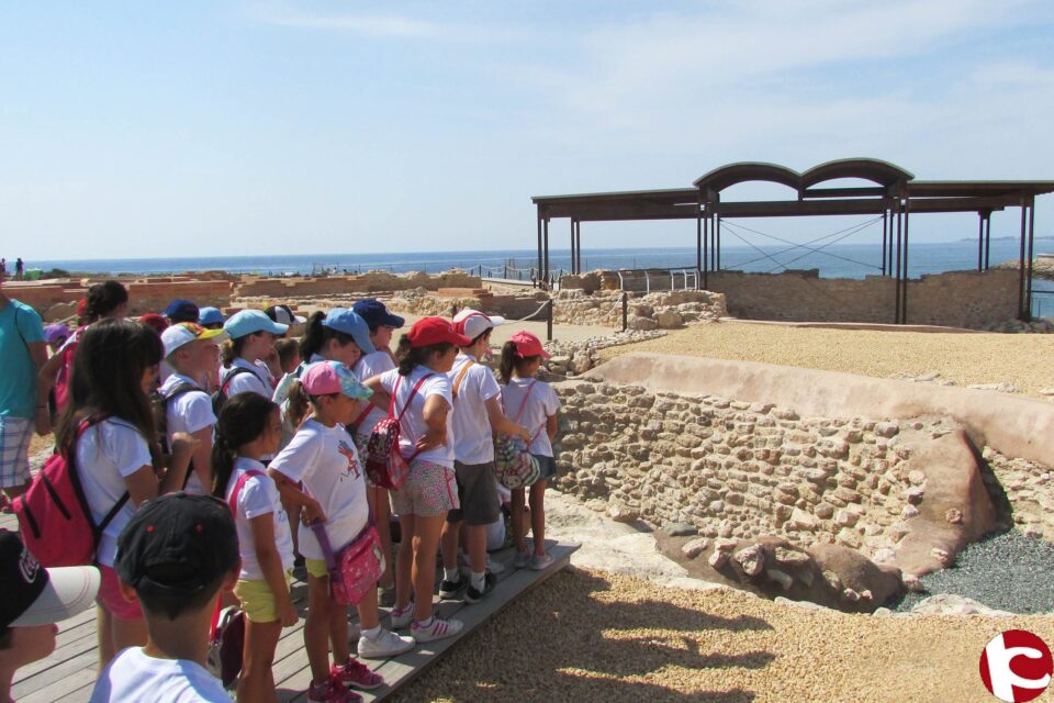 El programa estival de actividades lúdicas y didácticas del MARQ finaliza mañana con una gran fiesta de despedida