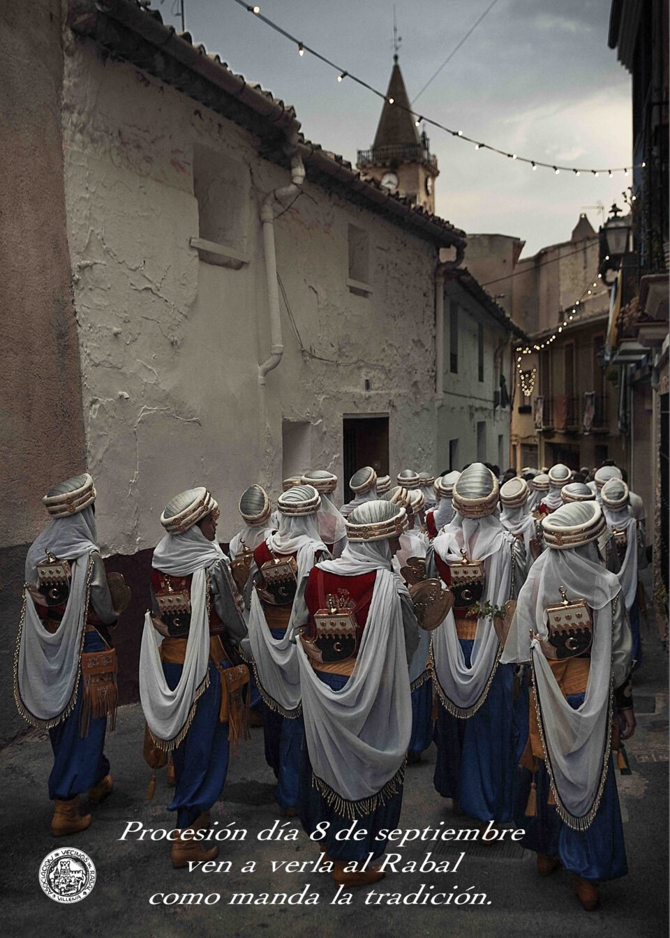 LA PROCESIÓN DEL DÍA 8 EN EL RABAL: COMO MANDA LA TRADICIÓN