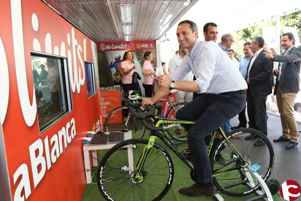 César Sánchez: el paso de la Vuelta Ciclista a España por la provincia permitirá un impacto visual de la Costa Blanca en más de 190 países