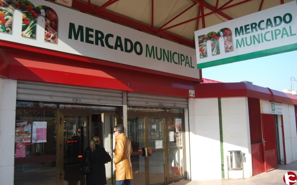 Reportaje Mercado Municipal de Villena con motivo de las Fiestas de Moros y Cristianos