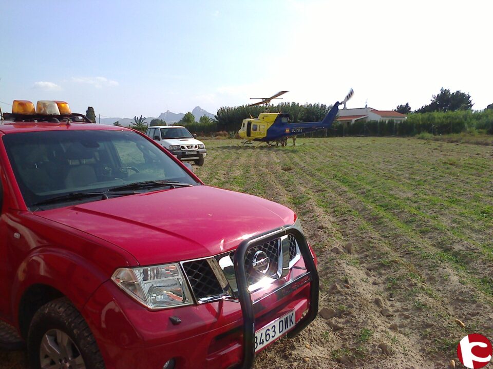 Un incendio dentro del término municipal de Villena arrasa una superficie cercana a. Una hectárea de Cañar y matorral.