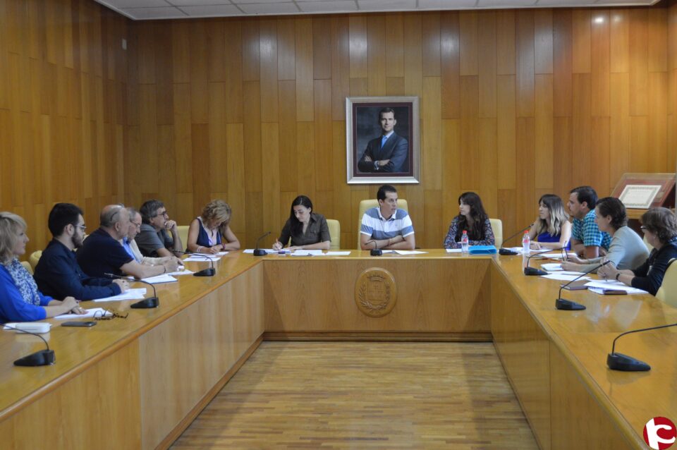 Elda se declara ciudad de acogida ante el drama de los refugiados sirios