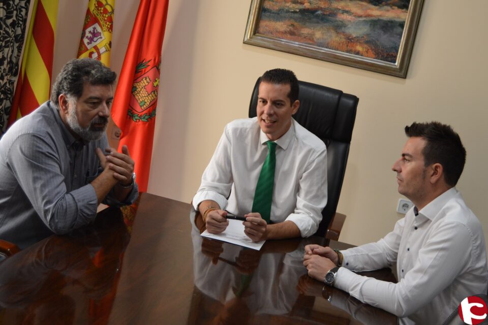 El IES Valle de Elda tendrá una nueva línea de FP para Atención a Personas Dependientes