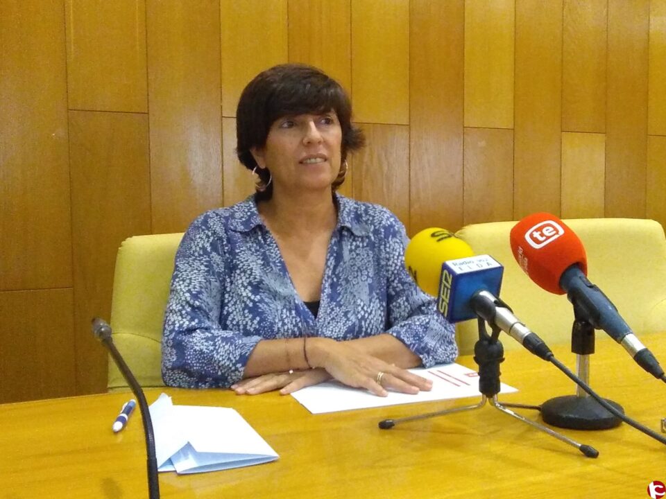 Pilar Calpena hace un balance positivo de la exposición pública del PGE y anuncia los pasos a seguir