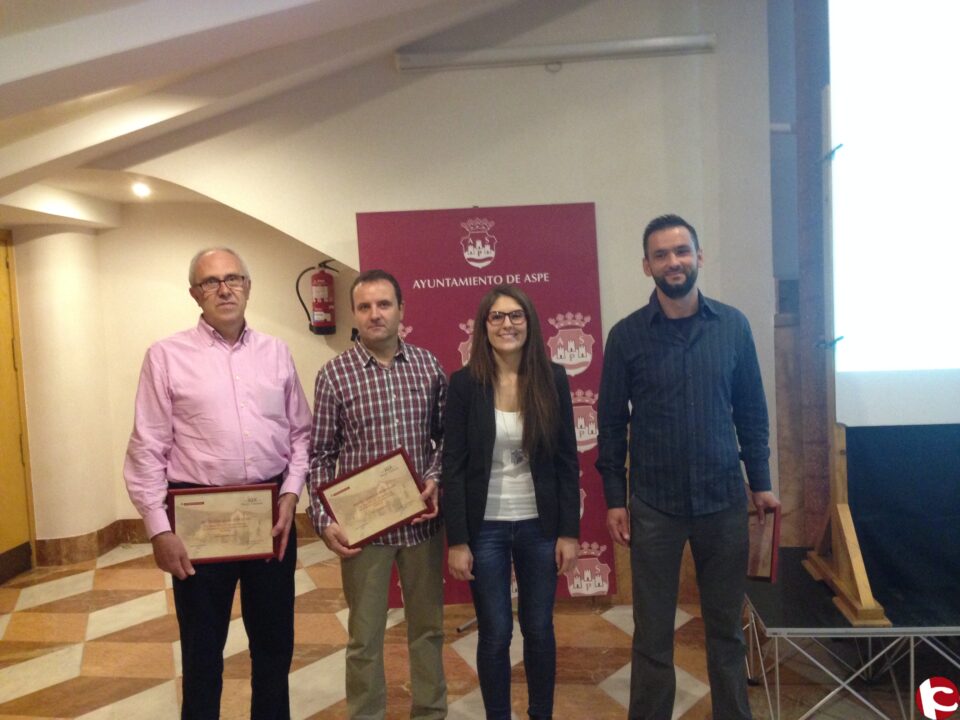 Tres alicantinos y un vitoriano se alzan con la decimonovena edición del premio de pintura Pastor Calpena de Aspe