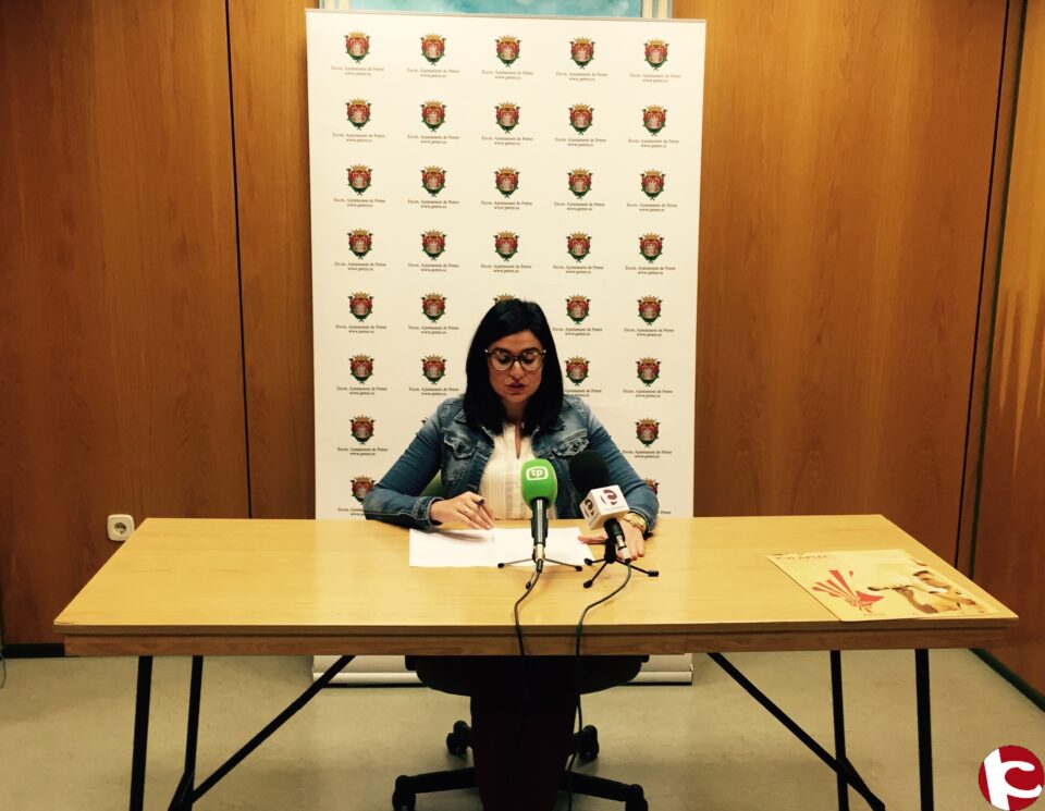 Servicios Generales actúa en el Cementerio de Petrer con motivo de la festividad del día 1 de Noviembre