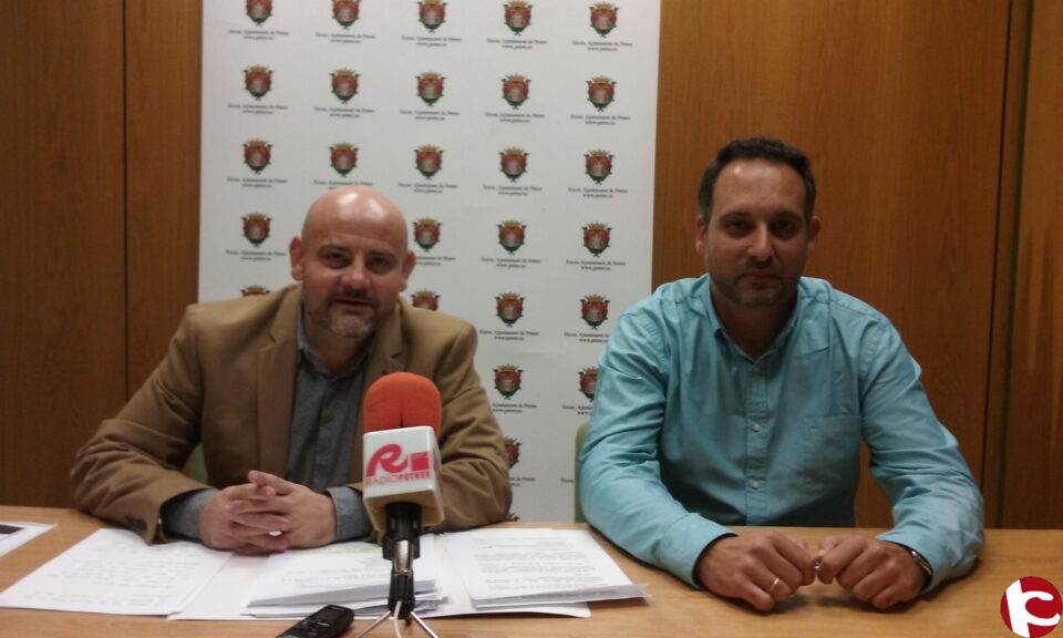 PP: El equipo de gobierno y Podemos