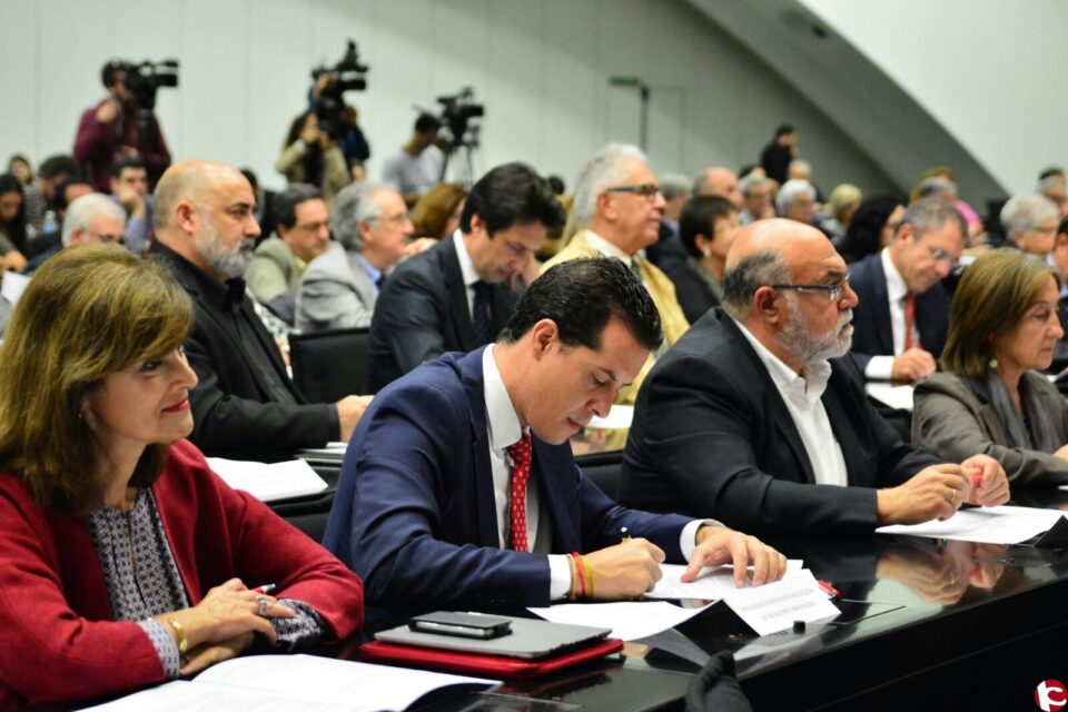 El alcalde firma en Valencia junto a prestigiosos científicos e instituciones una declaración en favor de la investigación y la innovación