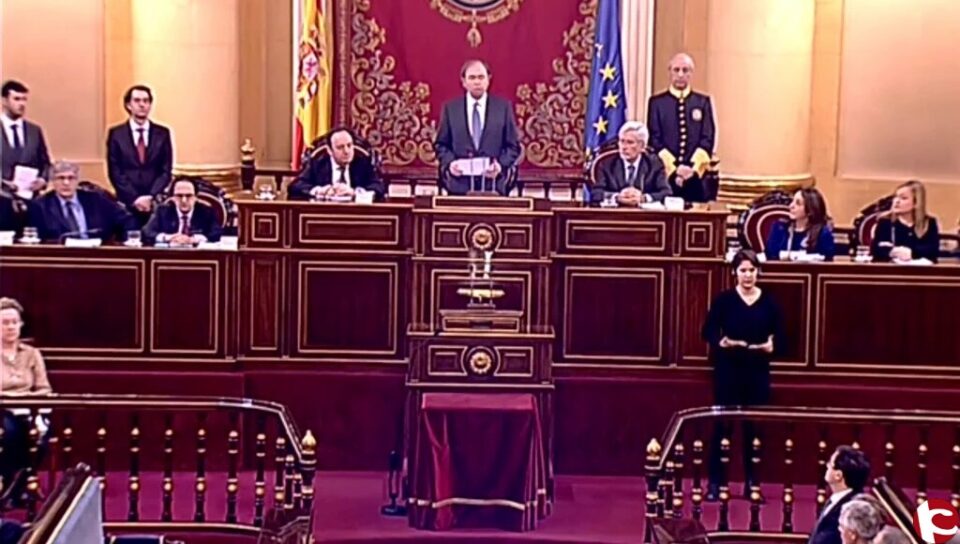 Adela Pedrosa nombrada para una de las secretarias del Senado en la XI Lesgislatura democrática en la Cámara Alta