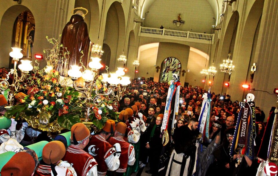 Guía de la Media Fiesta de Moros y Cristianos 2016