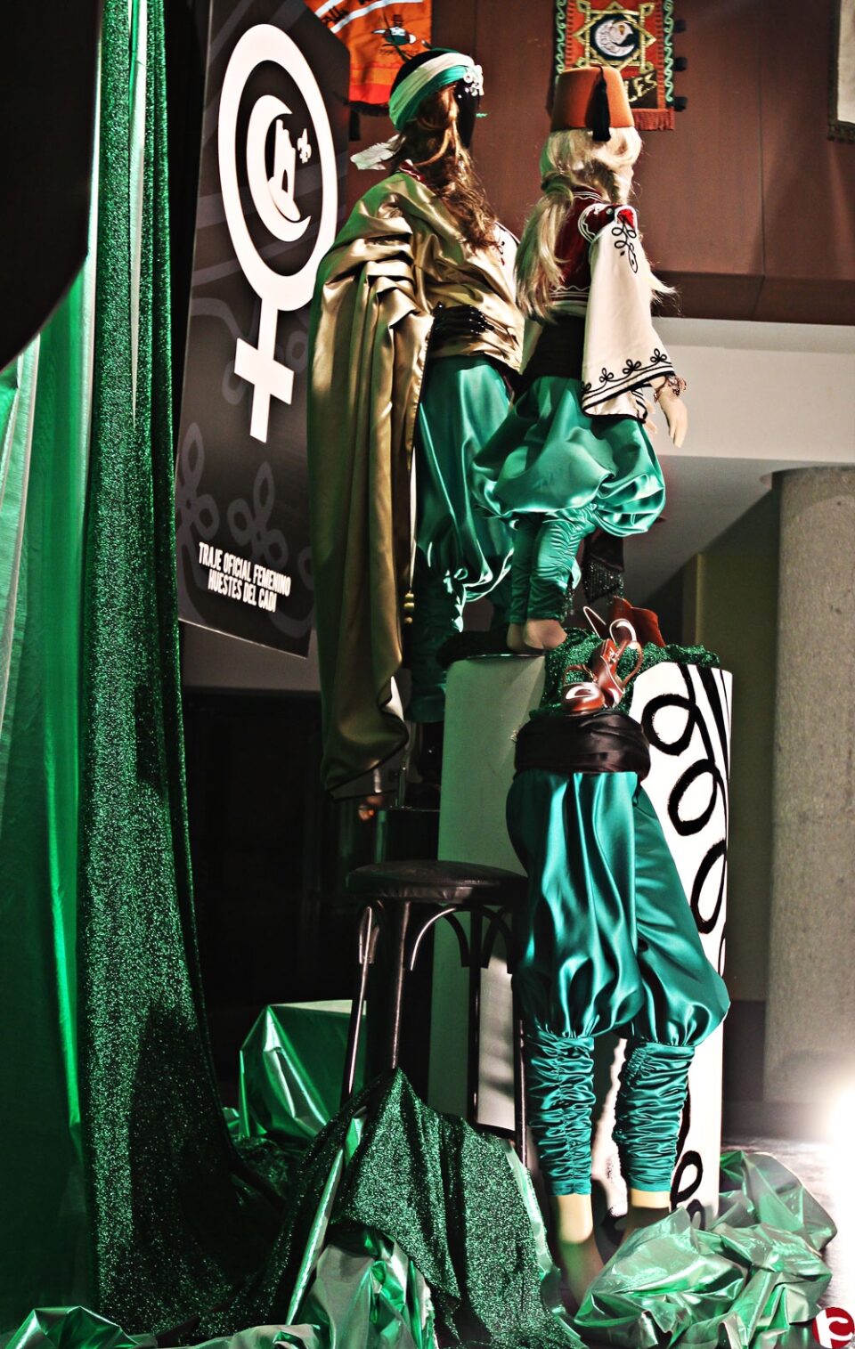 Las Huestes del Cadí lucirán el traje oficial femenino en su 40 aniversario