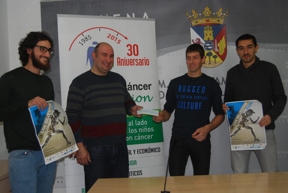 ASPANION recibe la recaudación de la San Silvestre