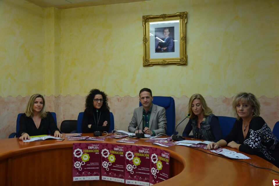Pinoso presenta una amplia y completa programación para la campaña de Empleo y Formación 2016