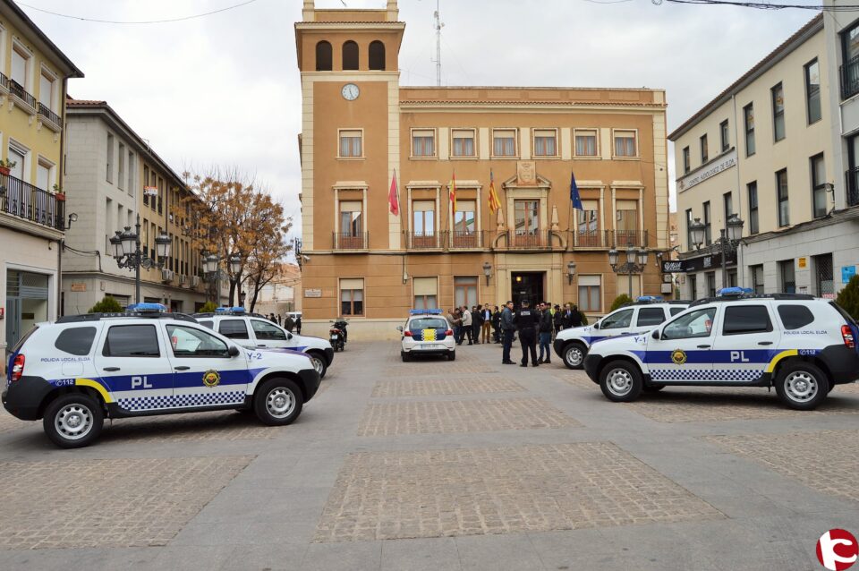 La Policía Local renueva cinco vehículos y tres motocicletas