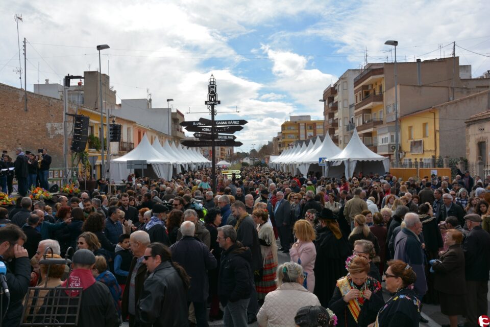 Miles de personas se suman en Pinoso a la celebración del vigésimo aniversario del Villazgo