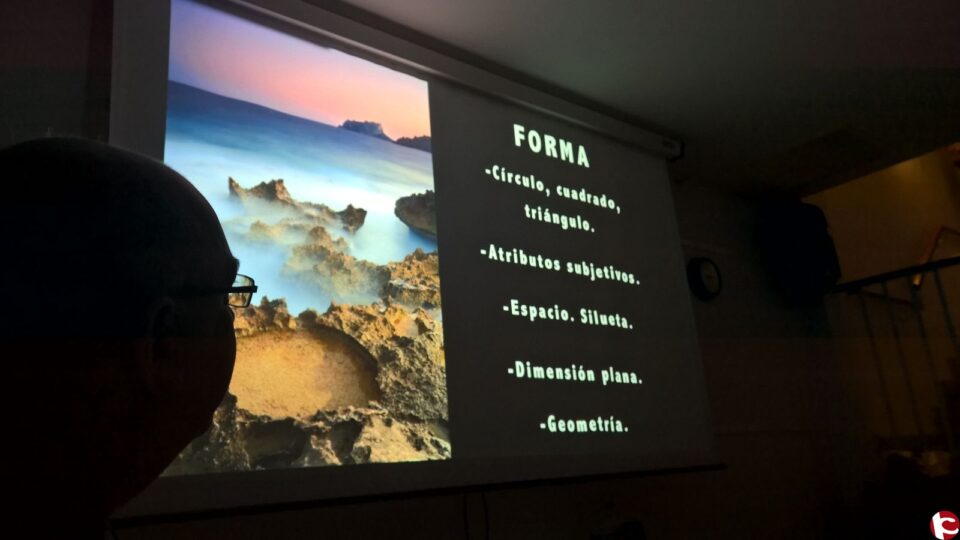 Se presenta el libro FOTOGRAFÍA DE AUTOR. ANÁLISIS Y EVALUACIÓN DE LA IMAGEN