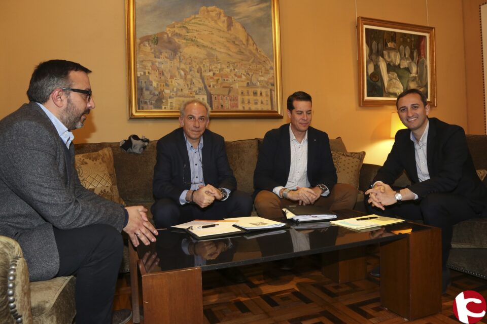 El máximo responsable del Gobierno Provincial se reúne con Rubén Alfaro
