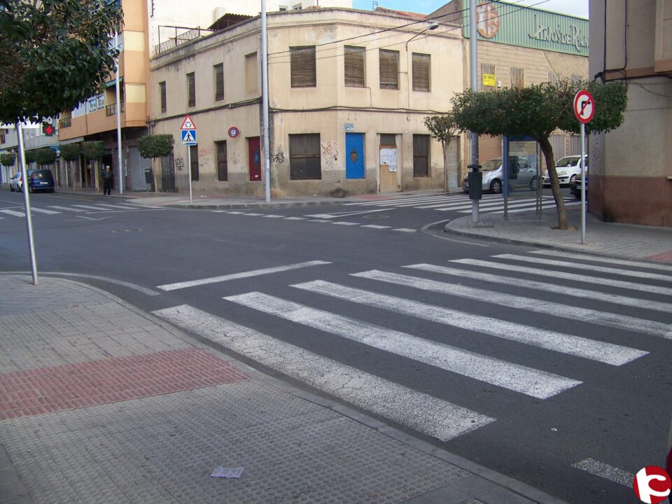La Policía Local localiza al conductor de un doble atropello que se fue del Hospital sin dejar sus datos