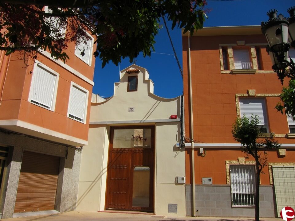 El alcalde solicita a la Diputación su intervención para la conclusión de las obras de la Ermita de Sant Felip