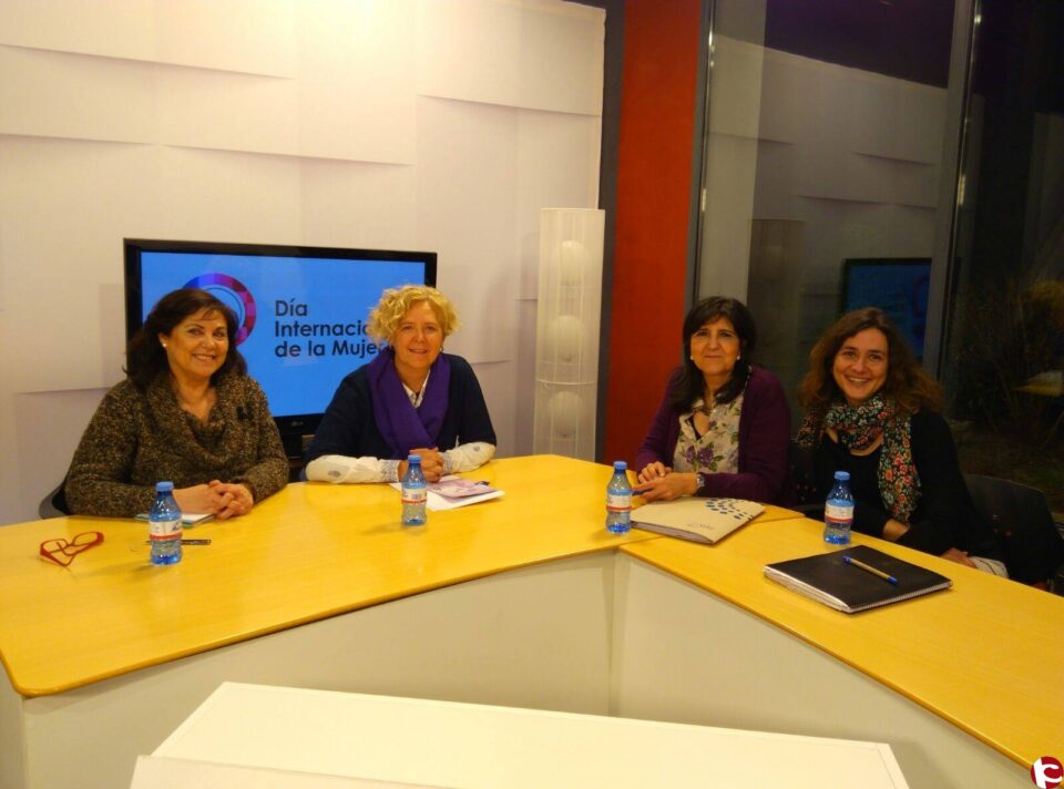 Debate con motivo del Día Internacional de la Mujer