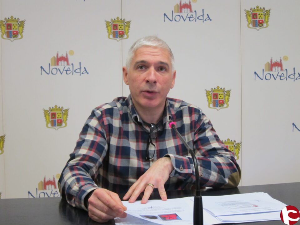 Técnicos de una empresa especializada comienzan a tomar fotografías de los inmuebles para la regularización catastral