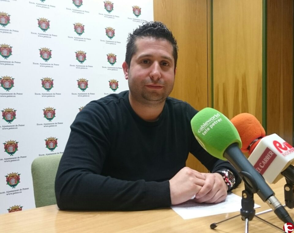Víctor Sales: Ciudadanos de Petrer lamenta que SI PODEM en nueve meses no se haya enterado que hay un registro general