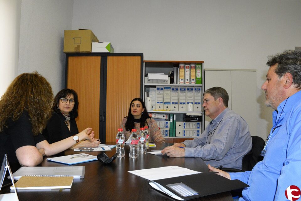 La Conselleria de Vivienda escritura trece viviendas sociales y reparará otras diez