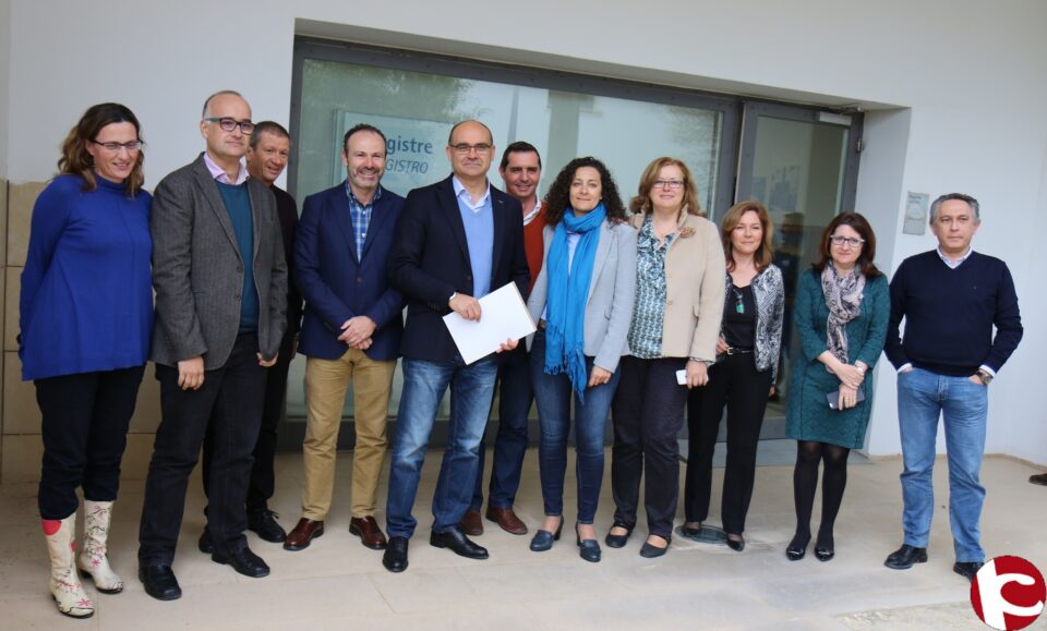 Palomar presenta su candidatura a rector de la Universidad de Alicante
