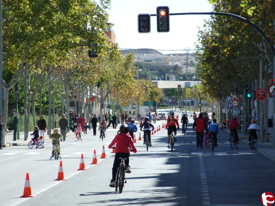 La ciclovía de Aspe alcanza su trigésima edición
