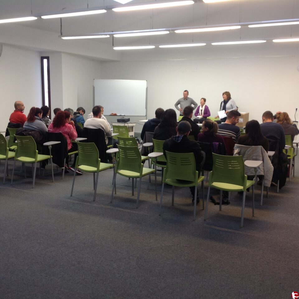 Inaugurado el curso de Recualificación profesional "Servicios de Restaurante"