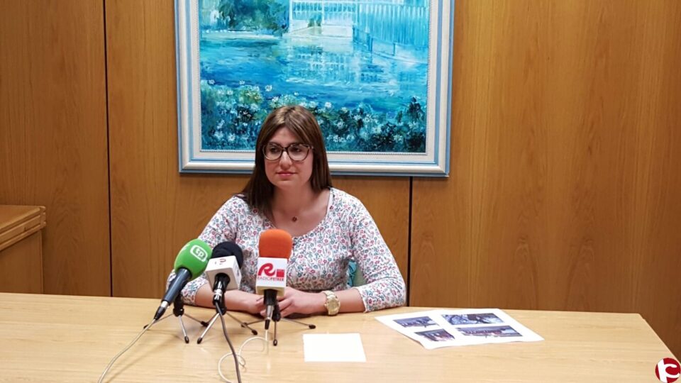 Servicios pone en marcha un plan de fumigación natural que disminuirá el uso de productos químicos en Petrer