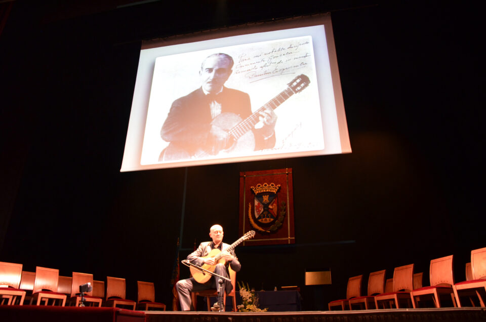 El maestro Quintín Esquembre