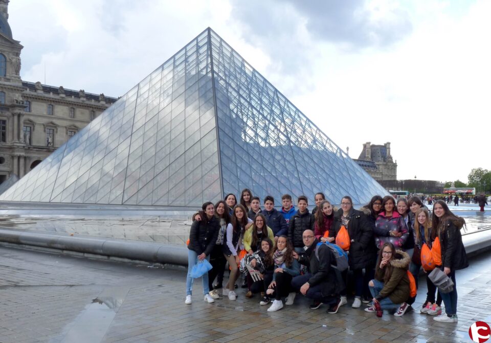20 alumnos del IES Azorín viajan a París con el proyecto RALLY de Erasmus+