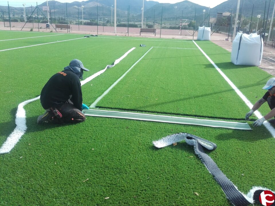 LA CONCEJALÍA DE DEPORTES DE ASPE MEJORA LOS CAMPOS DE FÚTBOL